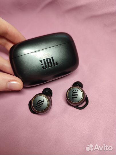 Наушники JBL live 300TWS
