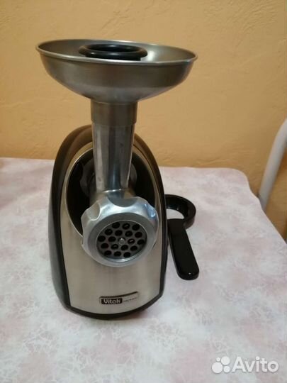 Электромясорубка Vitek