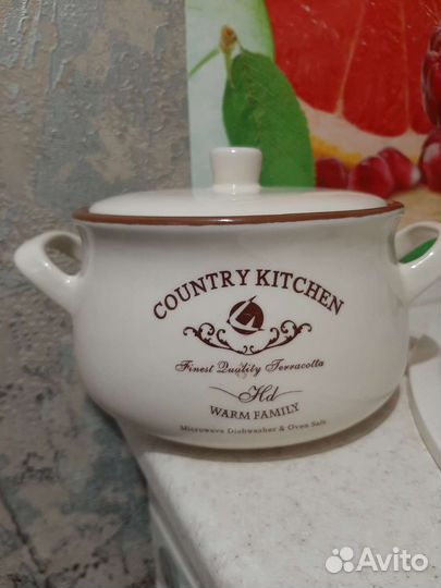 Кастрюля новая