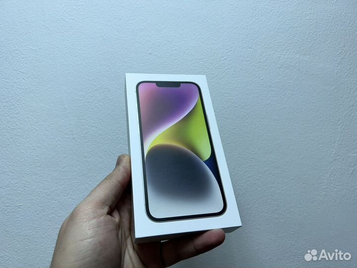 iPhone 14, 256 ГБ