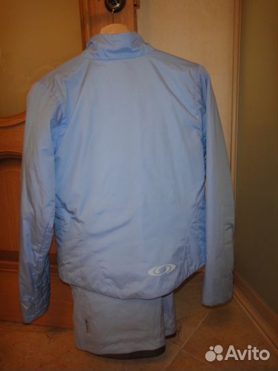 Продаю женский лыжный костюм Salomon (куртка+ брюк