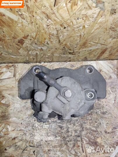 Суппорт тормозной передний правый Opel Astra H