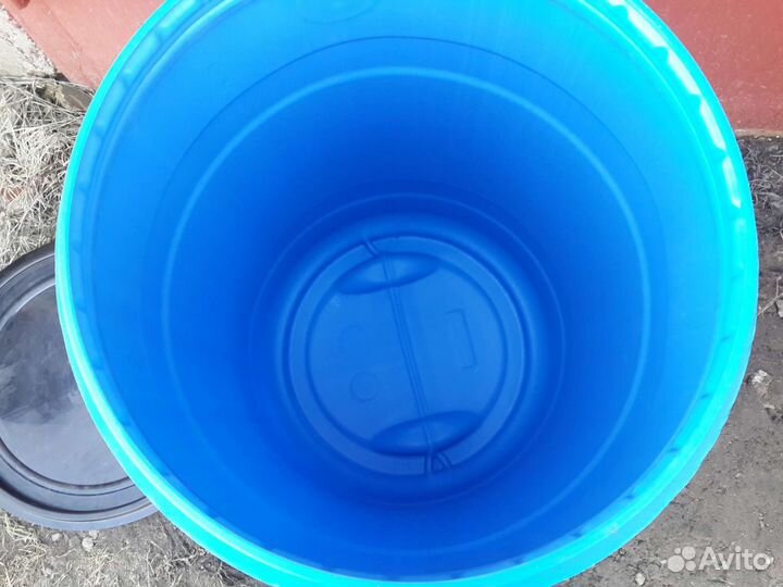 Пластиковые бочки 120 литров