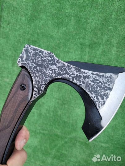 Топор кованый 