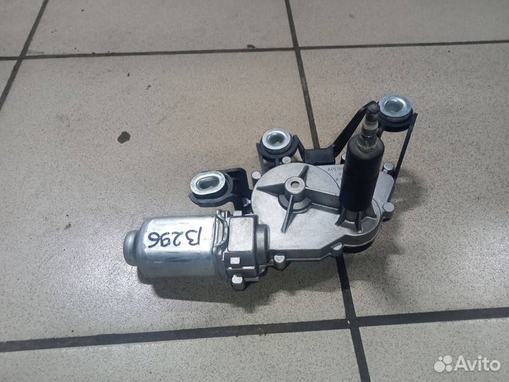 Моторчик заднего стеклоочистителя Фабия 2 рест