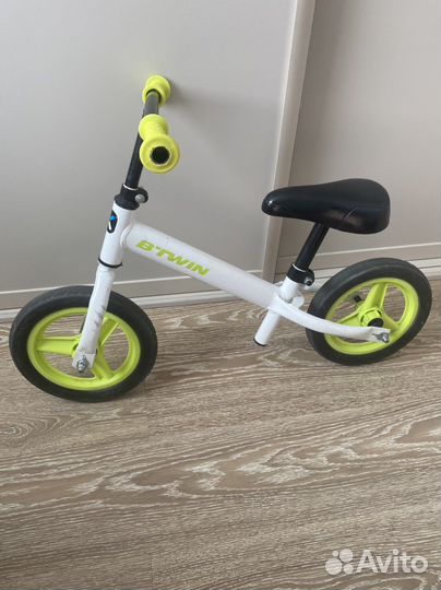 Беговел btwin Декатлон