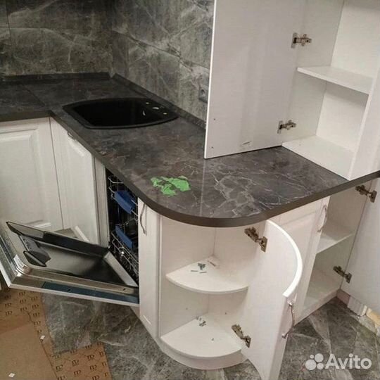 Кухни