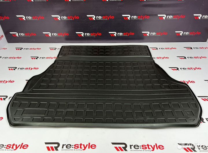 Коврик багажника Toyota Land Cruiser 200 U1112