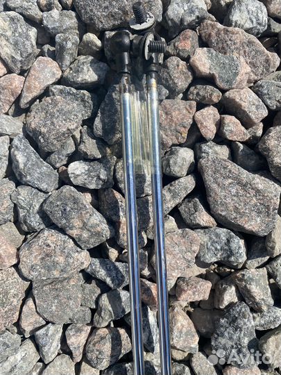 Амортизаторы багажник Subaru Legacy Outback B14 BR