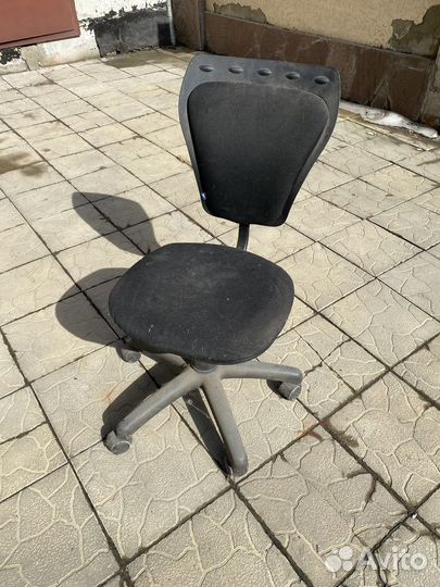 Компьютерное кресло