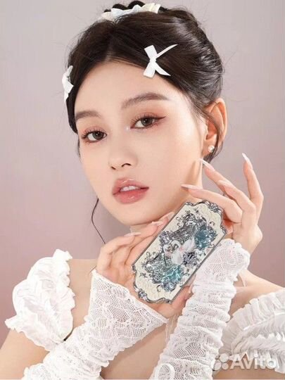 Flower knows swan ballet палетка