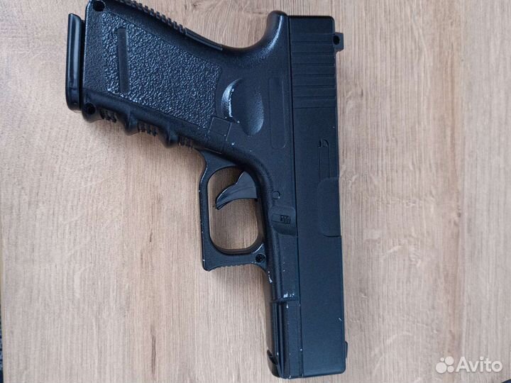 Пистолет игрушечный(металлический)