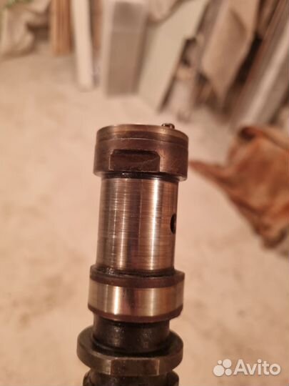 Распредвалы с постелью