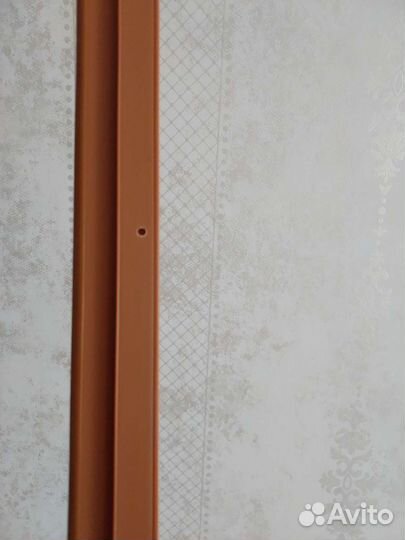 Нащельник для мебели