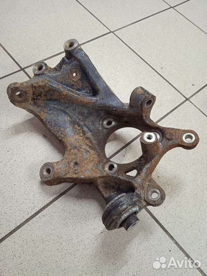 Задняя цапфа Opel Insignia