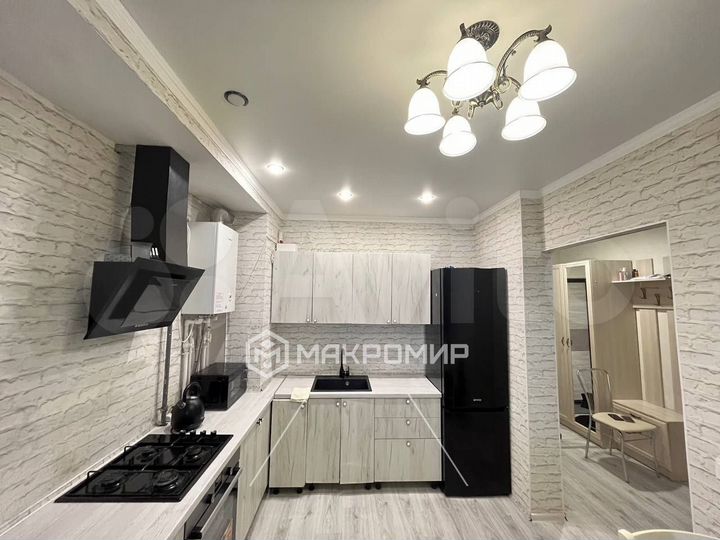 3-к. квартира, 83,2 м², 2/6 эт.