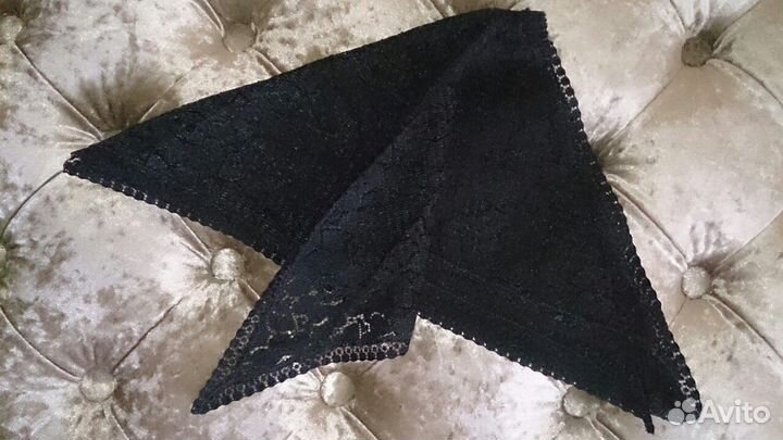 Гипюровая винтажная косынка