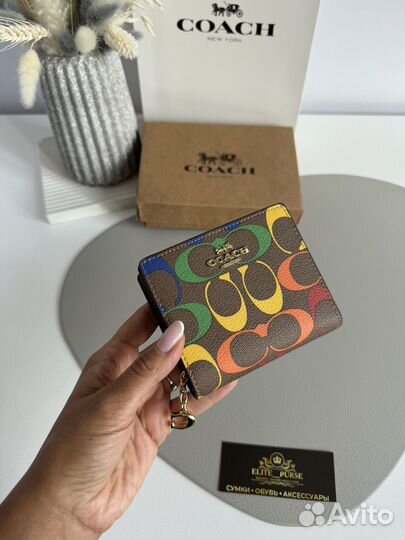 Кошелек Coach