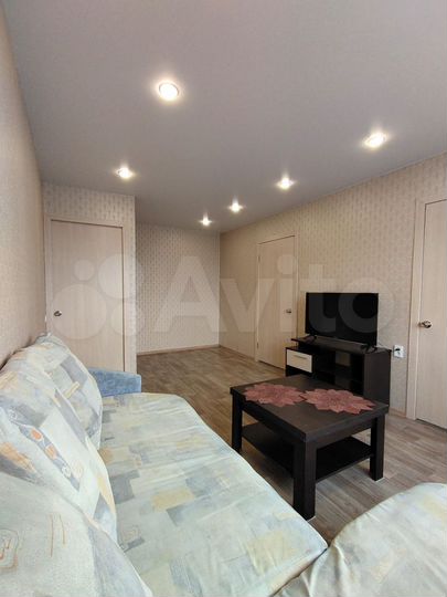 3-к. квартира, 48 м², 4/5 эт.