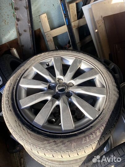 R17 Camrun CR102 225/50, PCD 5x112 DIA 66