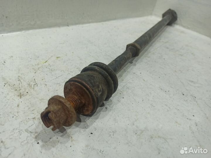 Тяга задняя продольная