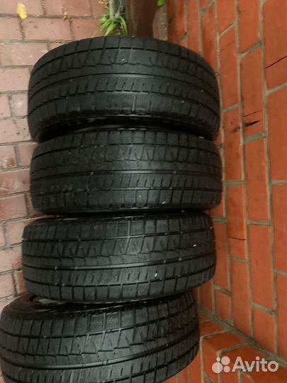 Bridgestone Blizzak Revo2 205/55 R16