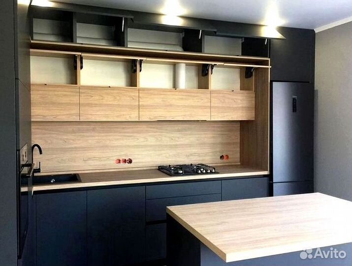 Кухонный гарнитур угловой на заказ с островом