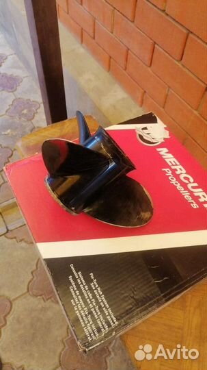 Винт на лодочный мотор 3х12-1/2х23