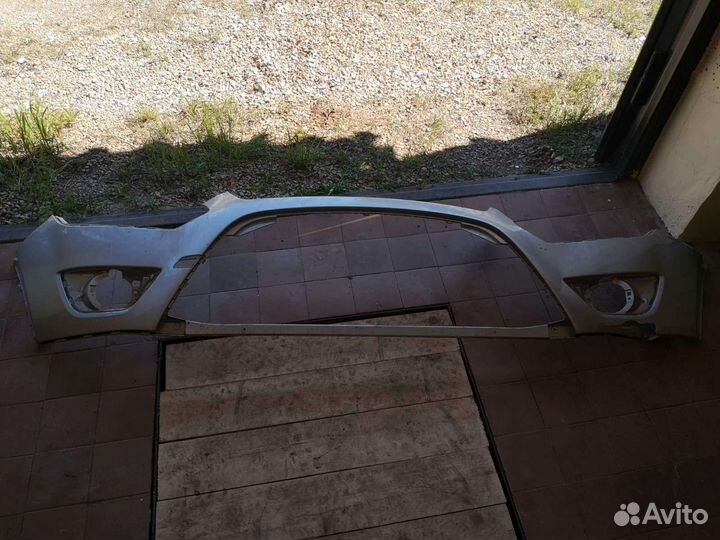 Бампер передний Ford kuga 1