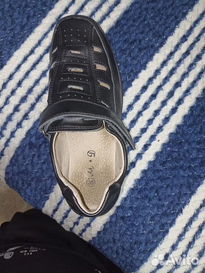 Продам туфли 35 размер состояние новое