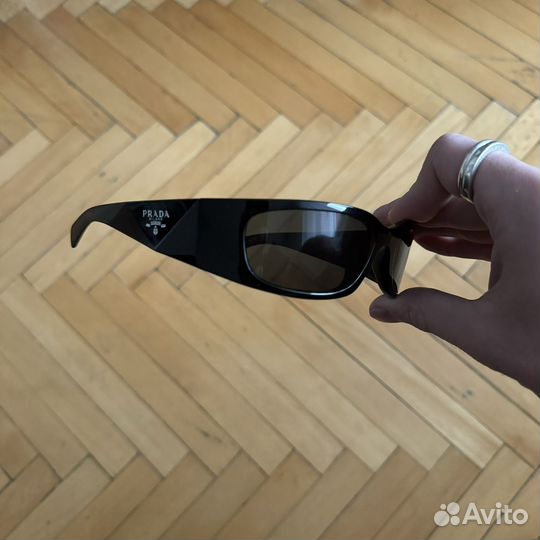 Очки Prada Symbole Sunglasses