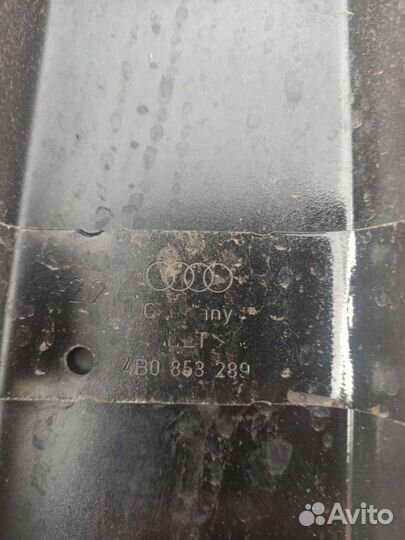 Накладка средней стойки Audi A6 C5