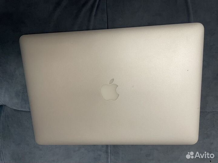 Apple MacBook Pro 15 retina