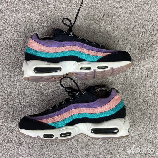 Оригинальные Кроссовки: Nike Air Max 95 8.5US