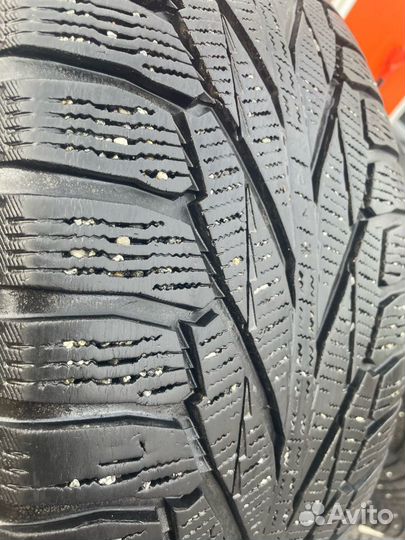 Nokian Tyres Hakkapeliitta R2 SUV 255/50 R19 107R