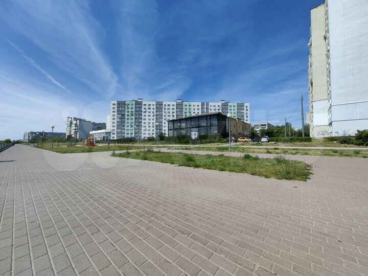 Здание, 1200 м²