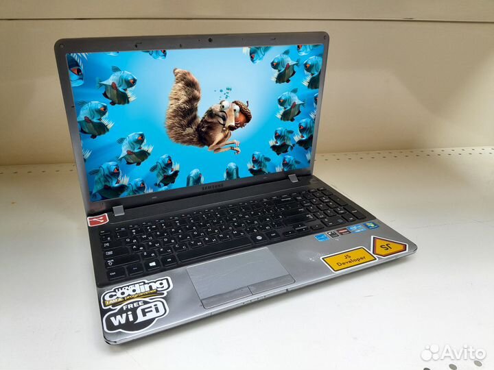 Ноутбук Samsung/AMD A10/4Gb/Radeon HD/до 8Gb+SSD