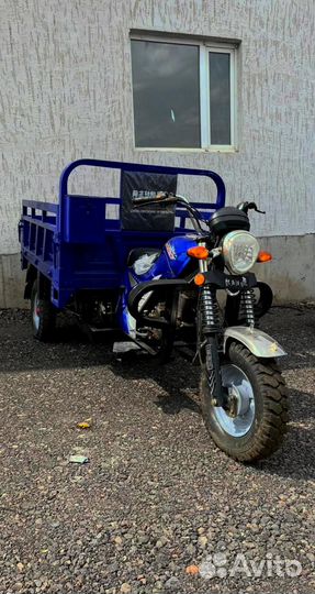 Трицикл грузовой бензиновый 175 кубов новый