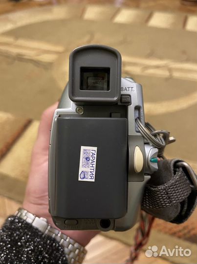 Видеокамера Canon zr 200