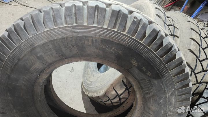 Шина 10.00 R 20