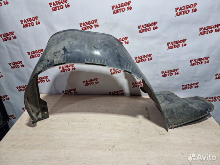 Подкрылок передний правый Ваз 2114, 2115
