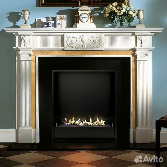 Биокамин в мраморном портале Firezo Boschetto