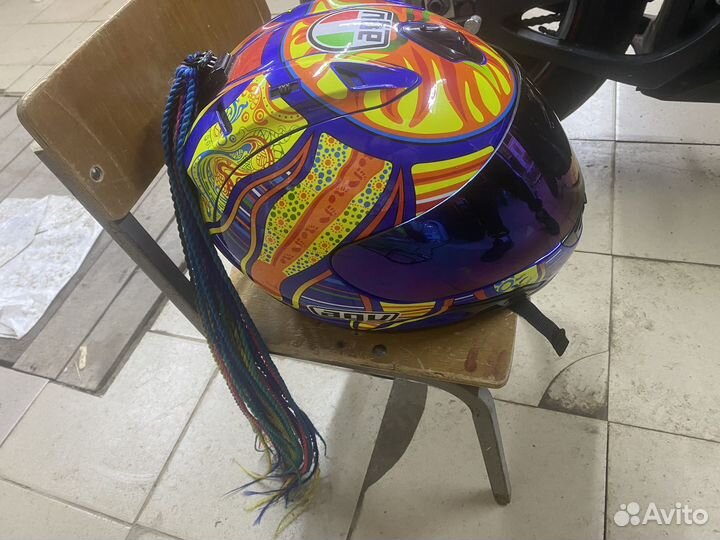 Мотошлем agv