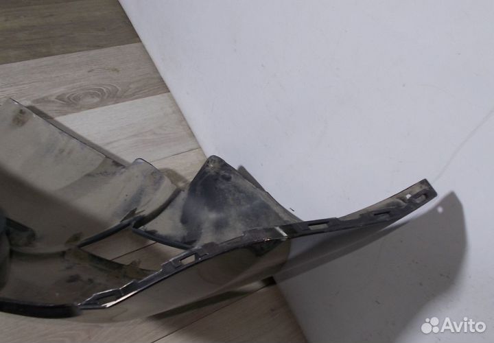 Бампер задний бу Renault Duster OEM 850225435R