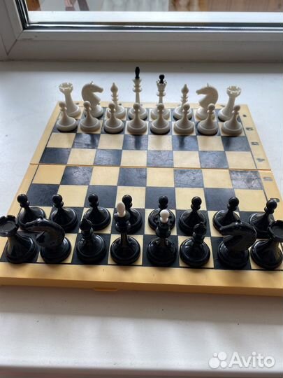 Шахматы СССР №16 карболитовые