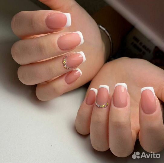 Наращивание ногтей на дому