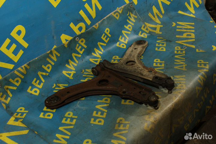 Передний рычаг Seat Toledo