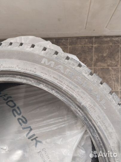 Marshal WinterCraft Ice WI31 205/50 R17