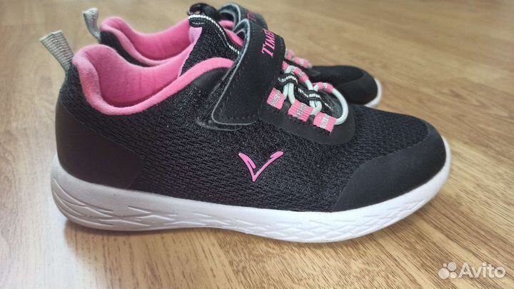 Кроссовки 31