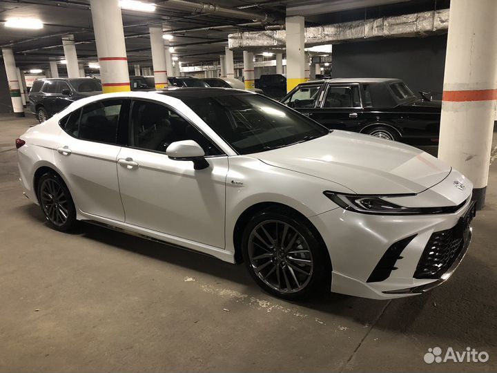 Toyota Camry 2.5 CVT, 2024, 35 км